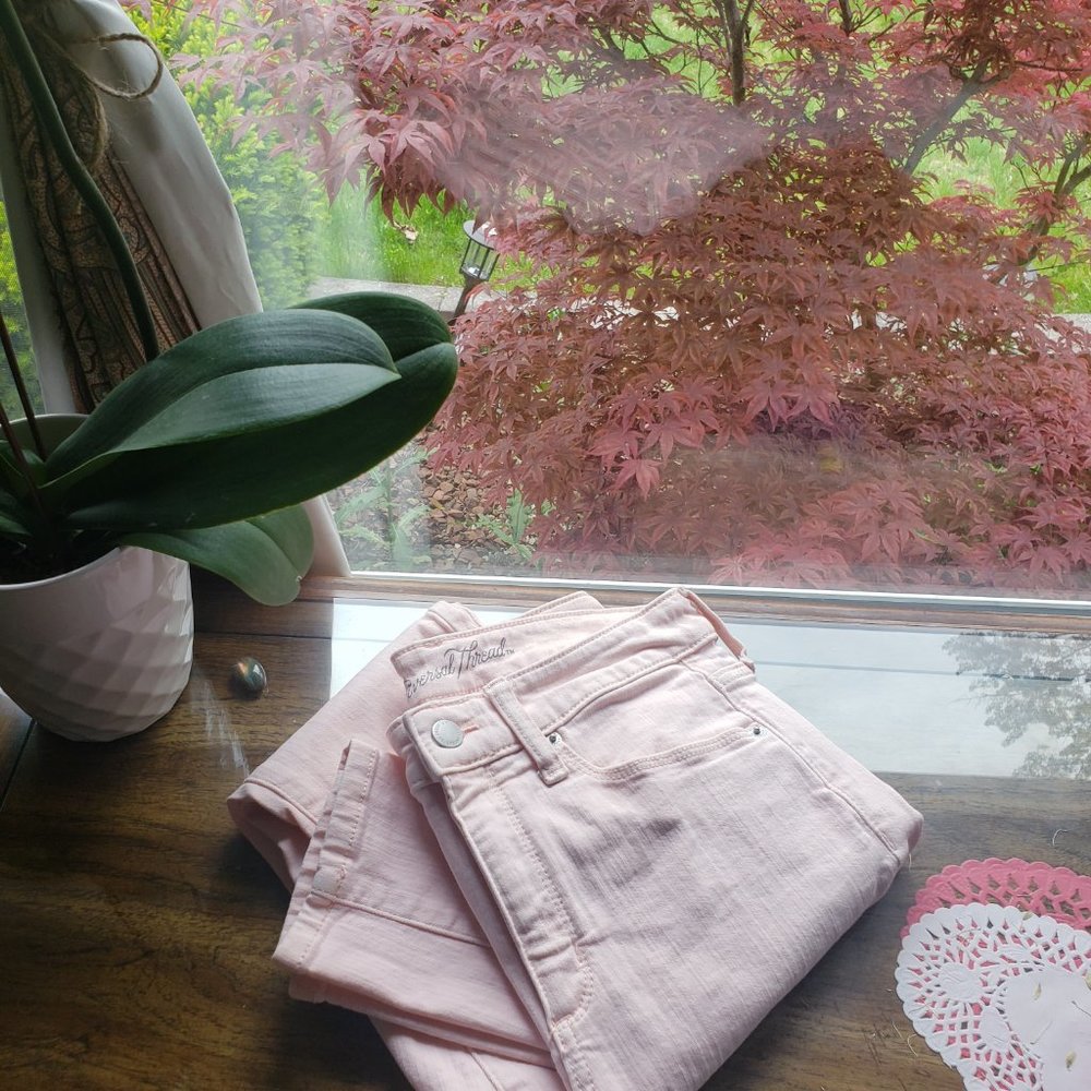 Universal Thread Pink High Rise Jeans - Picture 8 of 8